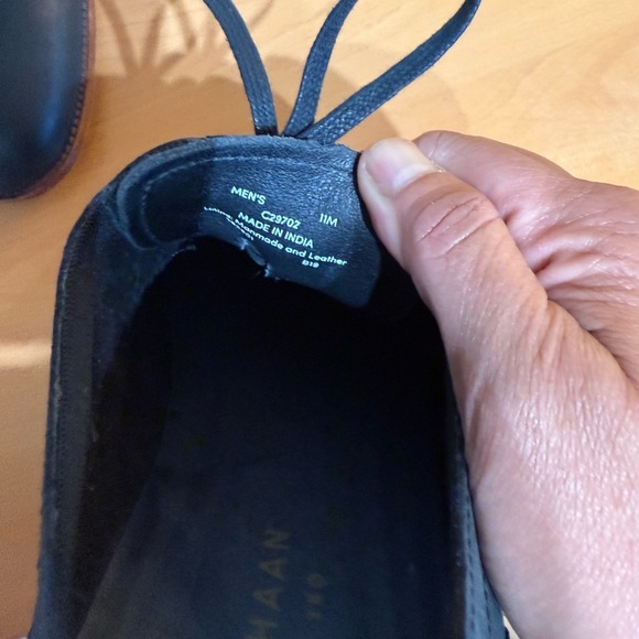 Cole Haan Black Leather Oxford Shoes with Lace-Up Design - Picture 6 of 7